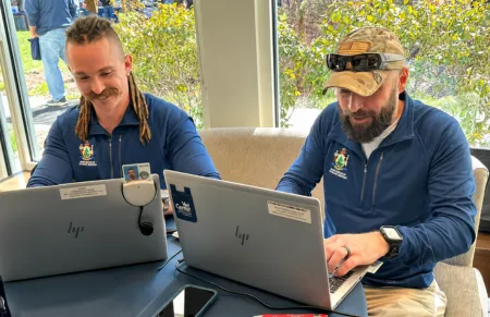 VSOs on computers providing assistance